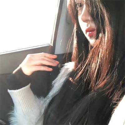 黄阿丽:小眼镜蛇